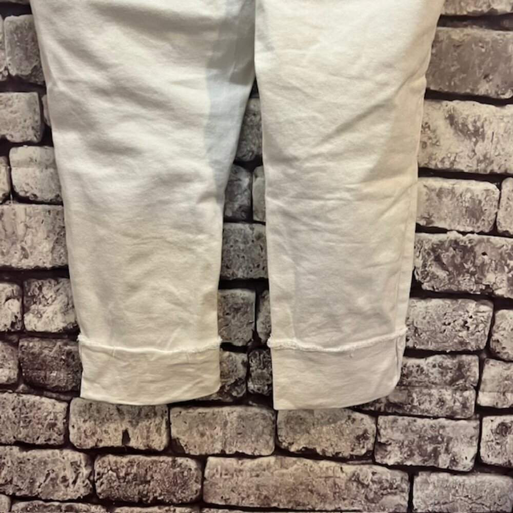 Torrid White Distressed Crop Pants Size 14 - Picture 8 of 9